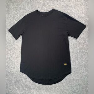 Sleek Black Short Sleeve Men's Tee